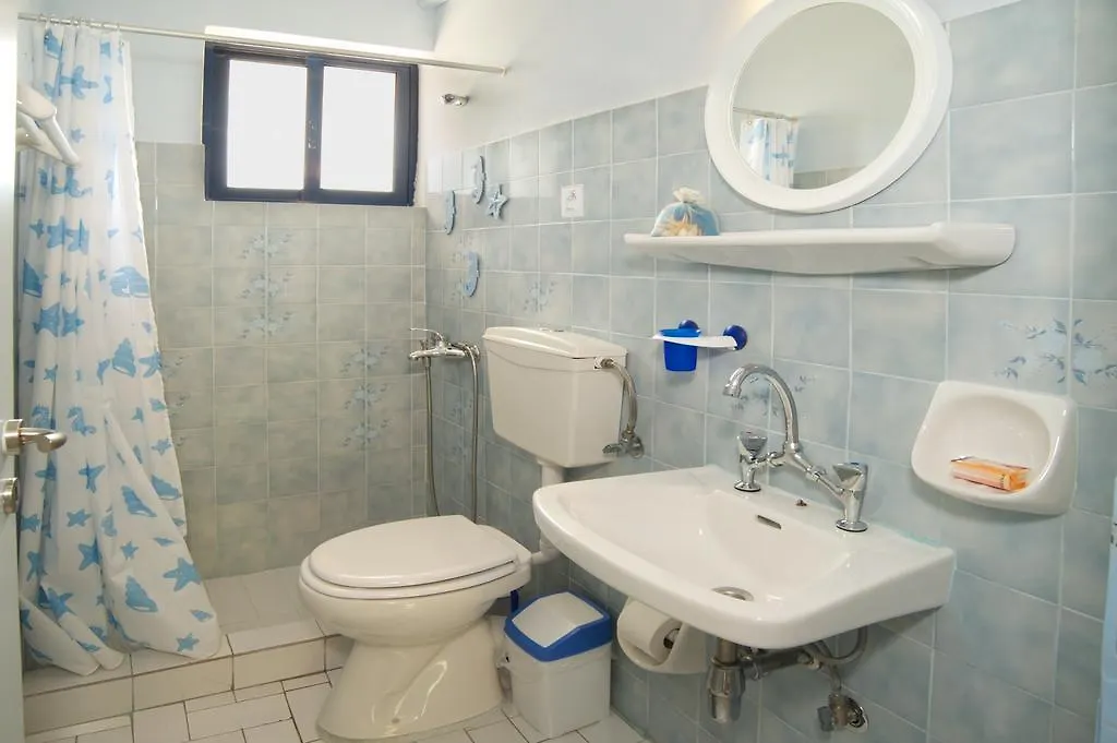 Kalypso Studios & Apartments Karavomylos