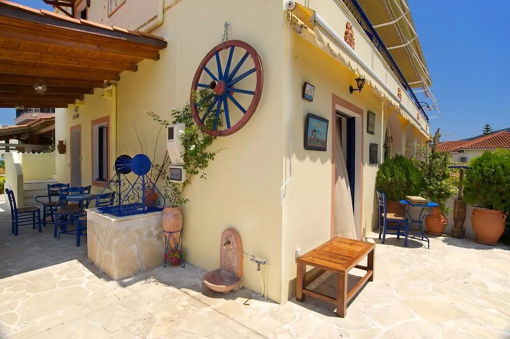 Kalypso Studios & Apartments Karavomylos 0*,  Greece
