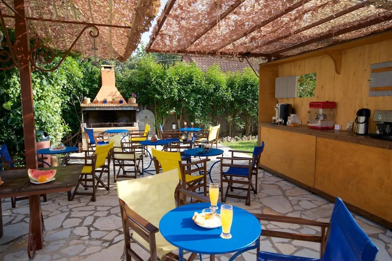 Kalypso Studios & Apartments Karavomylos