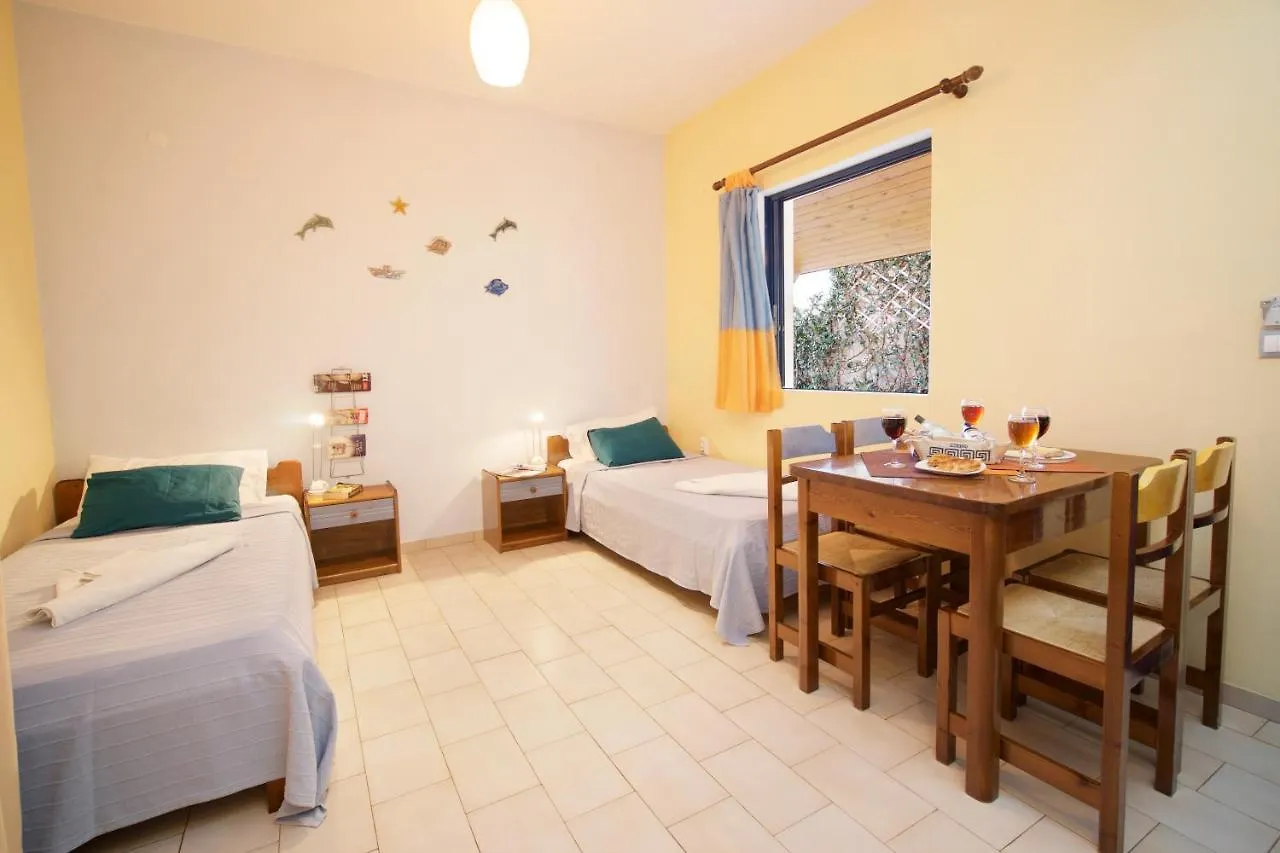 Kalypso Studios & Apartments Karavomylos