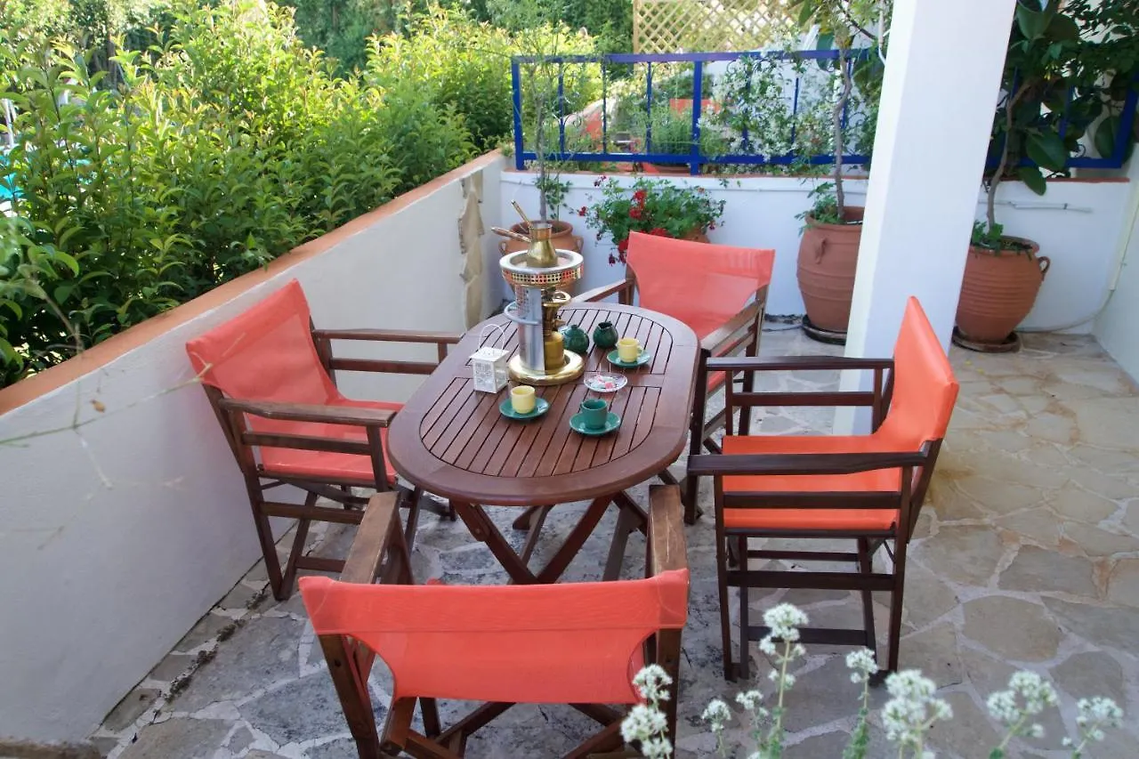 Kalypso Studios & Apartments Karavomylos 0*,