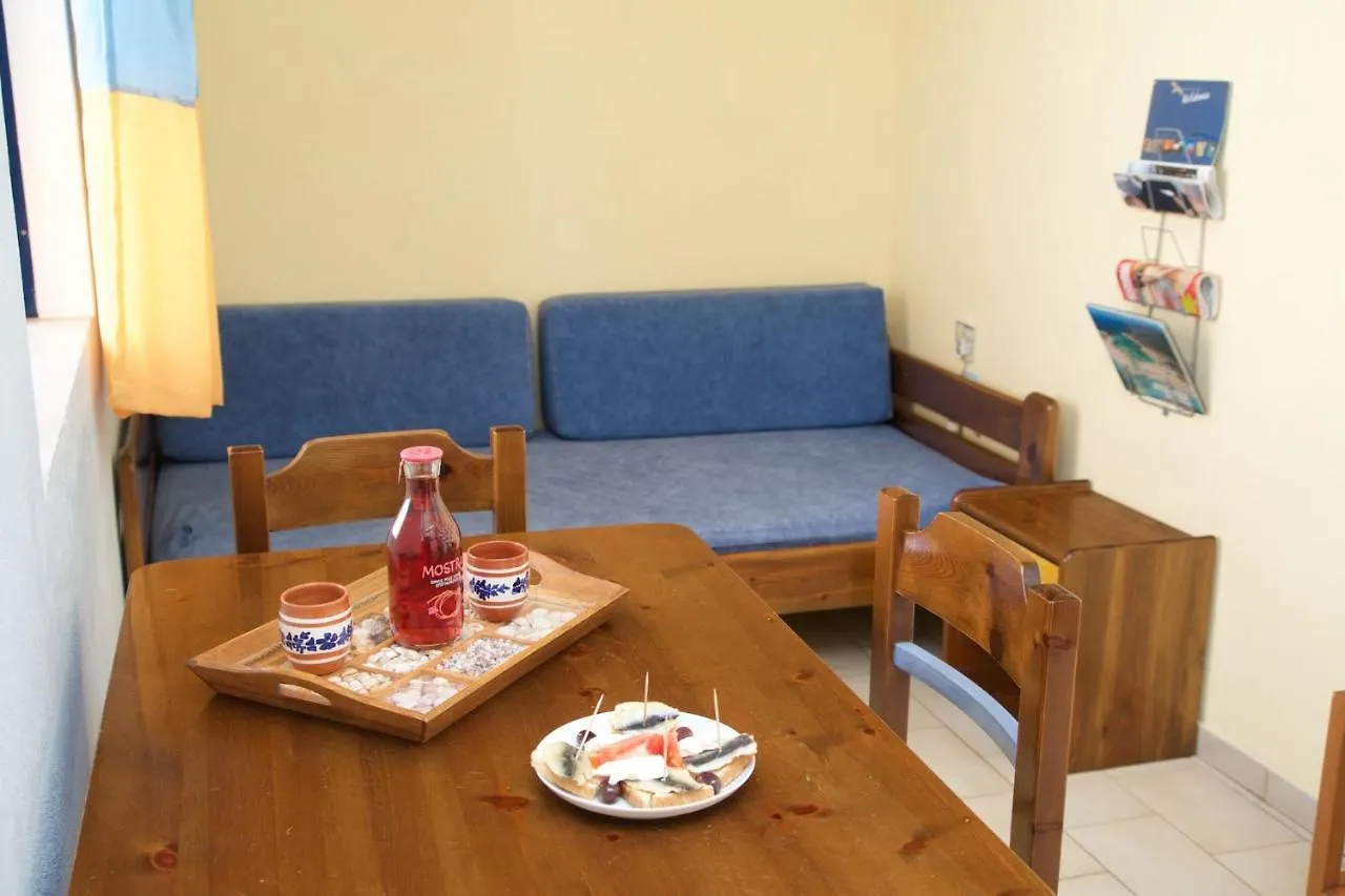 Kalypso Studios & Apartments Karavomylos