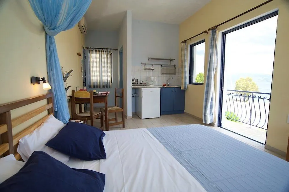 Kalypso Studios & Apartments Karavomylos