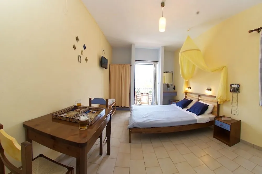 Kalypso Studios & Apartments Karavomylos