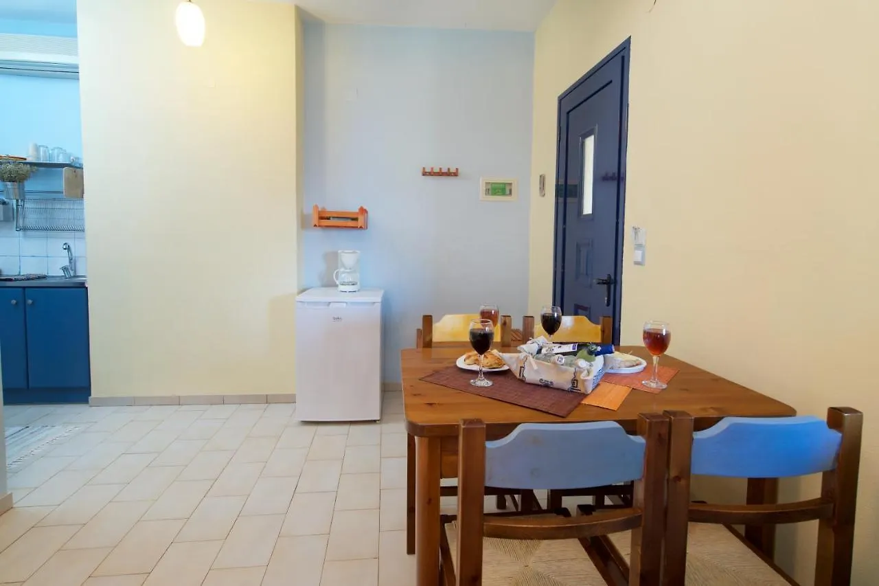 Kalypso Studios & Apartments Karavomylos