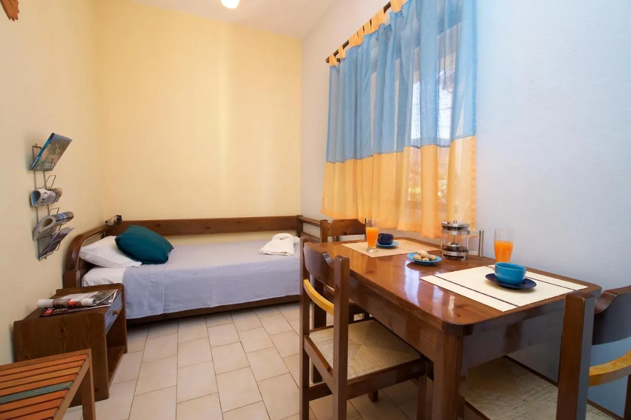 Kalypso Studios & Apartments Karavomylos