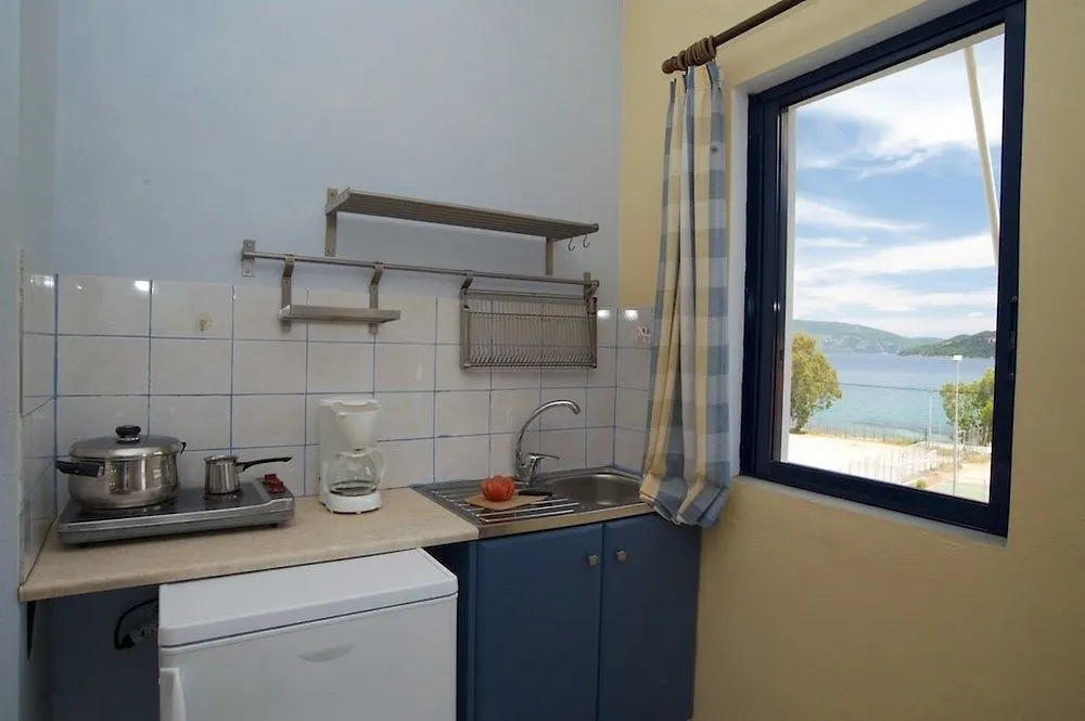 Kalypso Studios & Apartments Karavomylos Greece